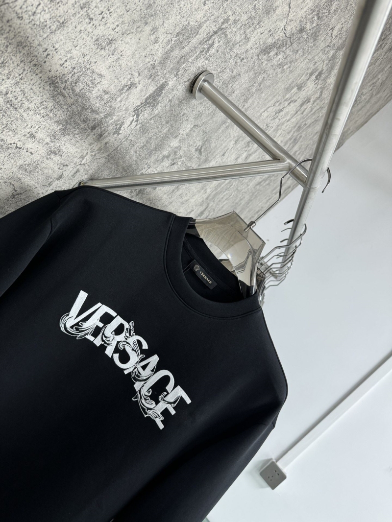 VERSACE